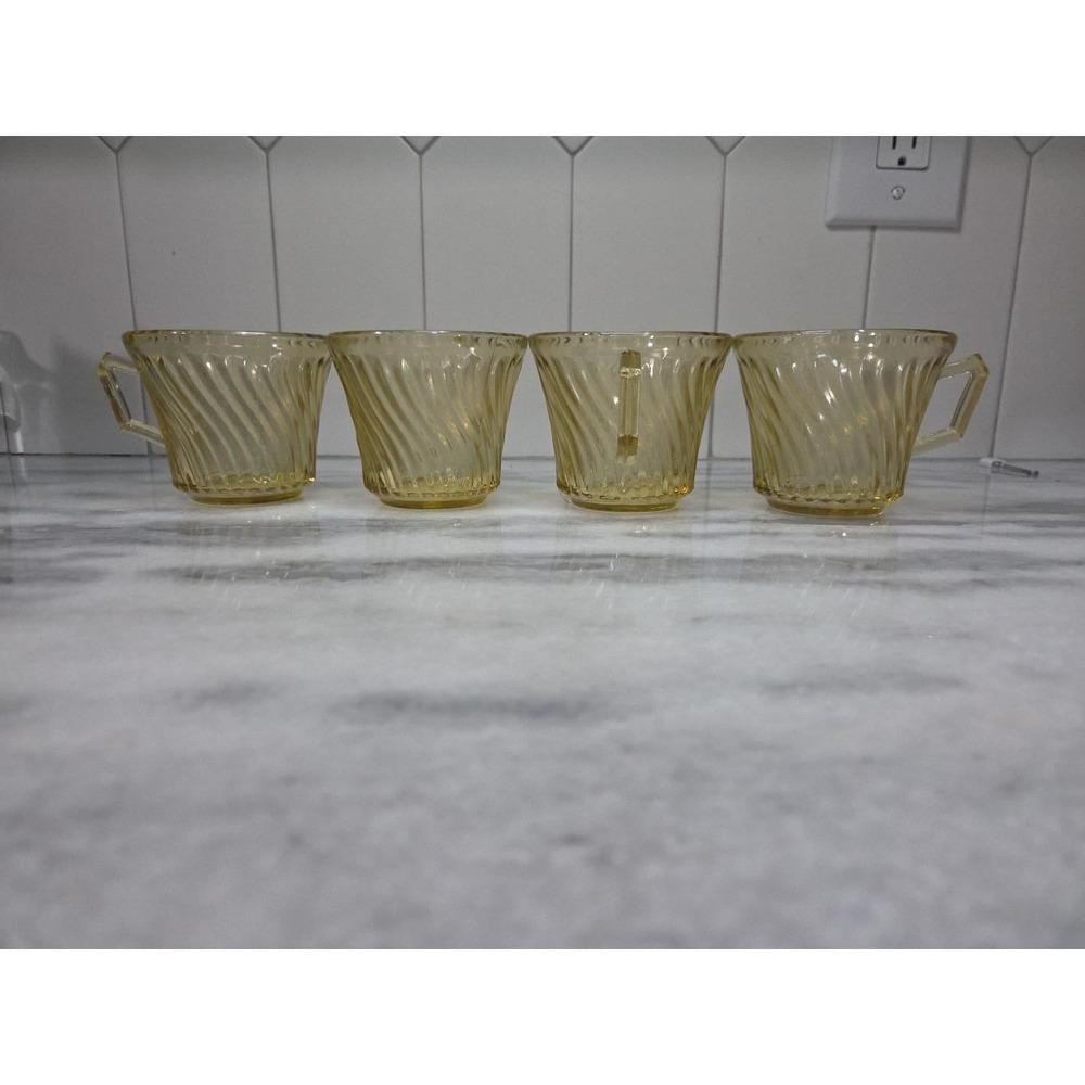Federal Glass Diana Amber Yellow Coffee Cups, Set of 4, Vtg Twisted Optic Glass‎